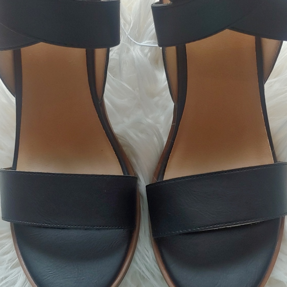 🆕 Women's block heel Shoes - Picture 2 of 5